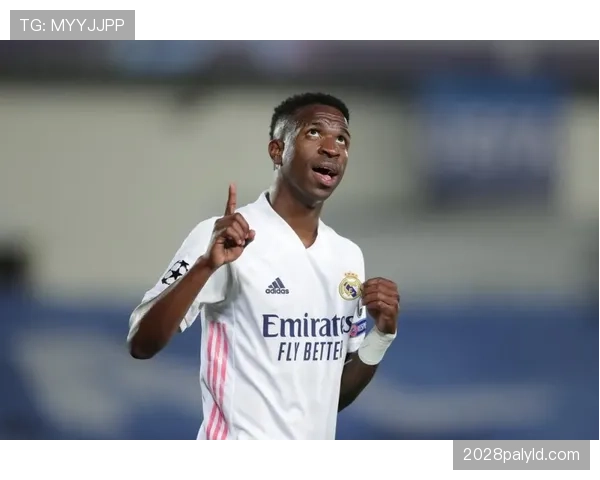 加纳乔与维尼修斯：速度型边锋的成长路径与上限差异